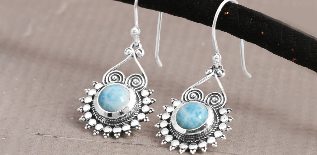 Do Gemstone Jewelry Actually Works? - Rananjay Exports